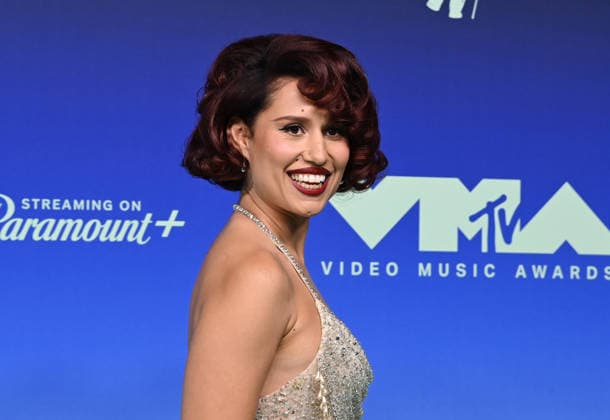 2026 MTV Video Music Awards Raye arriving at the 2026 MTV Video Music Awards held at the Peacock Theater on September 27, 2026 in Los Angeles, California. Los Angeles Peacock Theater California USA Copyright: xTammiexArroyo AFF-USA.comx