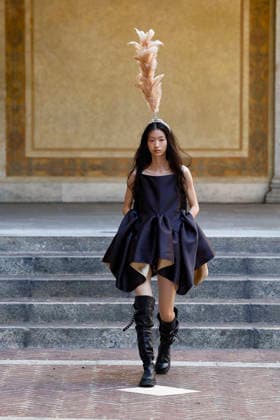 Marques Almeida Spring Summer 2027 Ready-to-Wear Collection fashion show at Milan Fashion Week (MLFW) on September 27, 2026 Marquess Almeida Spring Summer 2027 Ready-to-Wear Collection fashion show at Milan Fashion Week (MLFW) on September 27, 2026 Milan, Italy  Copyright: xAgencex xBestimagexAgencex xBestimagex