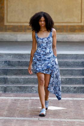 Marques Almeida Spring Summer 2027 Ready-to-Wear Collection fashion show at Milan Fashion Week (MLFW) on September 27, 2026 Marquess Almeida Spring Summer 2027 Ready-to-Wear Collection fashion show at Milan Fashion Week (MLFW) on September 27, 2026 Milan, Italy  Copyright: xAgencex xBestimagexAgencex xBestimagex