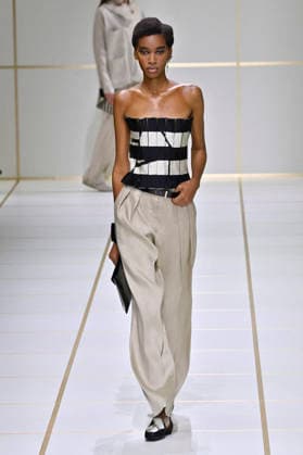Giorgio Armani Spring Summer 2027 Ready-to-Wear Collection Fashion Show at Milan Fashion Week (MLFW) on September 27, 2026 Giorgio Armani Spring Summer 2027 Ready-to-Wear Collection Fashion Show at Milan Fashion Week (MLFW) on September 27, 2026, Milan, Italy  Copyright: xAgencex xBestimagexAgencex xBestimagex