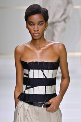 Giorgio Armani Spring Summer 2027 Ready-to-Wear Collection Fashion Show at Milan Fashion Week (MLFW) on September 27, 2026 Giorgio Armani Spring Summer 2027 Ready-to-Wear Collection Fashion Show at Milan Fashion Week (MLFW) on September 27, 2026 Milan, Italy  Copyright: xAgencex xBestimagexAgencex xBestimagex