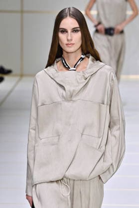 Giorgio Armani Spring Summer 2027 Ready-to-Wear Collection Fashion Show at Milan Fashion Week (MLFW) on September 27, 2026 Giorgio Armani Spring Summer 2027 Ready-to-Wear Collection Fashion Show at Milan Fashion Week (MLFW) on September 27, 2026 Milan, Italy  Copyright: xAgencex xBestimagexAgencex xBestimagex