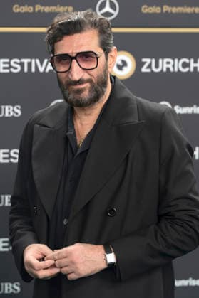 Fares Fares at the premiere of the feature film *Adult Supervision Arkipelag* at the 22nd Zurich Film Festival at the Corso Zurich, September 27, 2026 Foto:xA.xRaemyx xFuturexImagex adult_6924