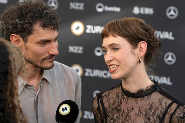 Nicola Perot and Lia von Blarer at the premiere of the SRF series *Blind* at the 22nd Zurich Film Festival at Arthouse Le Paris in Zurich, September 27, 2026 Foto:xA.xRaemyx xFuturexImagex blind_6914