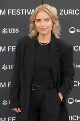 Josephine Park at the premiere of the film *The Guest* at the 22nd Zurich Film Festival at Corso Zurich, September 27, 2026 Foto:xA.xRaemyx xFuturexImagex guest_6907