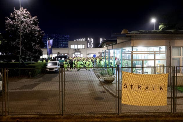 Zagreb public transport strike Trucks at the Zagreb sanitation depot Cistoca sit idle during the strike at Zagreb holding in Zagreb, Croatia, on September 28. 2026.  MarkoxSeper PIXSELL