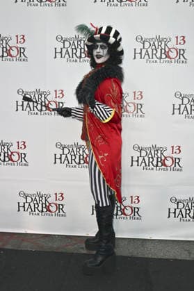 Cosplayers at the Queen Mary s Dark Harbor Media VIP Night at Dark Harbor, Long Beach, September 27, 2026 Foto:xD.xStarbuckx xFuturexImagex harbor_6905