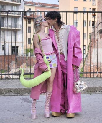 IPA89067420 - During Milan Fashion Week, the real show isn t just on the runways—it s in the city s streets. Milanese street style becomes an open-air stage where eccentricity reveals all its facets.  Copyright: xLucaxPontix xLucaPonti IpaAgencyLucaPonti Ipax IPA89067420