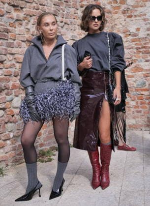 IPA89067435 - During Milan Fashion Week, the real show isn t just on the runways—it s in the city s streets. Milanese street style becomes an open-air stage where eccentricity reveals all its facets.  Copyright: xLucaxPontix xLucaPonti IpaAgencyLucaPonti Ipax IPA89067435
