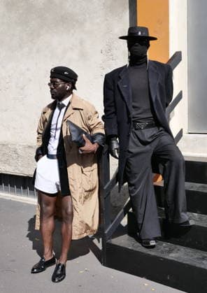 IPA89067520 - During Milan Fashion Week, the real show isn t just on the runways—it s in the city s streets. Milanese street style becomes an open-air stage where eccentricity reveals all its facets.  Copyright: xLucaxPontix xLucaPonti IpaAgencyx IPA89067520