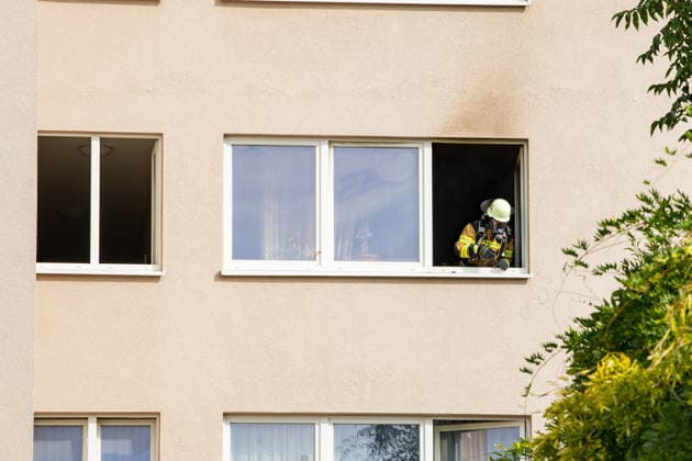 Apartment Completely Destroyed by Fire; Resident Escapes with Minor Injuries from Smoke O
