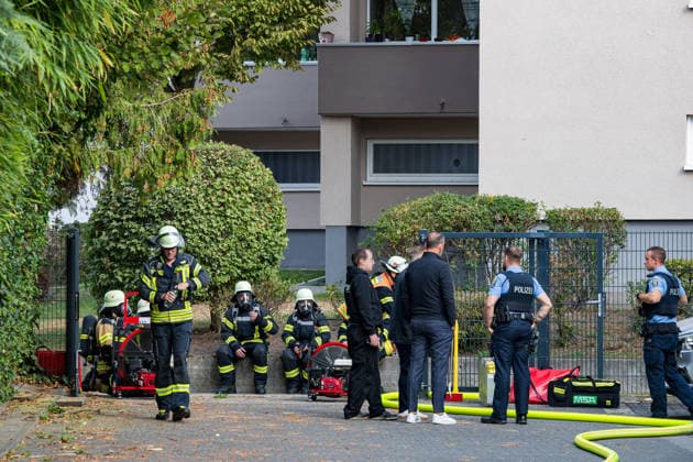 Apartment Completely Destroyed by Fire; Resident Escapes with Minor Injuries from Smoke O