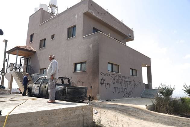 Settlers Set Fire To Vehicle And Spray Graffiti In Deir Abu Mash™al DEIR ABU MASHA™AL, PALESTINE SEPTEMBER 28, 2026: Israeli settlers attacked the village of Deir Abu Mash™al, northwest of Ramallah, during the early hours of the morning, according to local sources. During the attack, settlers set fire to a vehicle belonging to Ahmed Shehadeh Zahran, also known as Abu Zaher, and spray-painted slogans on the walls of his home. The incident is part of a series of reported settler attacks affecting Palestinian communities in the occupied West Bank. Ramallah Palestine, State of Copyright: x xSalmanxMohsenxAlkhatibx xJNAxPressx