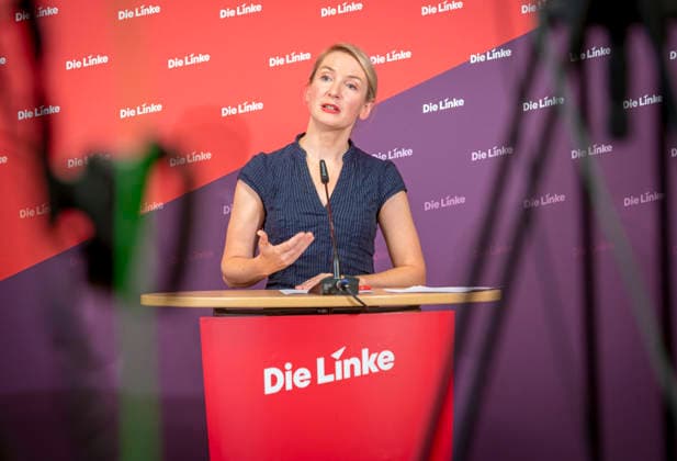 Ines Schwerdtner, EUR, Germany, Berlin, September 28, 2026 Press conference by Ines Schwerdtner, chairwoman of the party Die Linke, at the Karl Liebknecht Haus on current issues: the complaint filed against Federal Minister Dobrindt, long-term care reform, expropriation or socialization, and the resignation of Jens Spahn