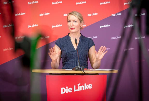 Ines Schwerdtner, EUR, Germany, Berlin, September 28, 2026 Press conference by Ines Schwerdtner, chairwoman of the party Die Linke, at the Karl Liebknecht Haus on current issues: the complaint filed against Federal Minister Dobrindt, long-term care reform, expropriation or socialization, and the resignation of Jens Spahn