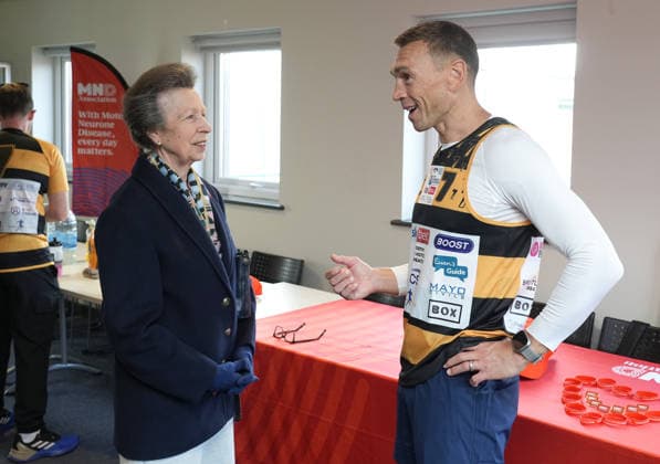 The Princess Royal Meets Sir Kevin Sinfield During His 7 In 7 Challenge YORK, ENGLAND - SEPTEMBER 28: Princess Anne, Princess Royal speaks with Sir Kevin Sinfield during the 7 in 7: The Grand Finale at the University of York Athletics Track on September 28, 2026 in York, England. Sir Kevin Sinfield is running an ultra marathon every day for seven days to raise money for motor neurone disease (MND) in memory of his former Leeds Rhinos teammate Rob Burrow., Credit:Dominic Lipinski PA ROTA - B68 Avalon United Kingdom, England, York  Copyright: xDominicxLipinskix xPAxROTAx-xB68x xAvalonx 1138881235