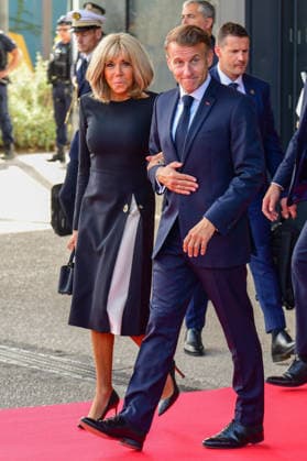 President Emmanuel Macron and his wife, First Lady Brigitte Macron, leave the Robert Schuman Conference Center in Metz, in northeastern France, on September 28, 2026, the final day of the Pope’s visit to France. Romain Doucelin, Bestimage. French President Emmanuel Macron and his wife, First Lady Brigitte Macron, leave the Robert Schuman Conference Center in Metz, northeastern France, on September 28, 2026, the final day of the Pope’s visit to France Metz, France Copyright: xRomainxDoucelinx xBestimagexRomainxDoucelinx xBestimagex
