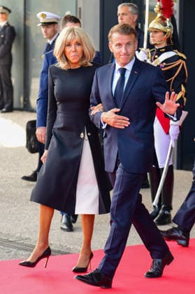 President Emmanuel Macron and his wife, First Lady Brigitte Macron, leave the Robert Schuman Conference Center in Metz, in northeastern France, on September 28, 2026, the final day of the Pope’s visit to France. Romain Doucelin, Bestimage. French President Emmanuel Macron and his wife, First Lady Brigitte Macron, leave the Robert Schuman Conference Center in Metz, northeastern France, on September 28, 2026, the final day of the Pope’s visit to France Metz, France Copyright: xRomainxDoucelinx xBestimagexRomainxDoucelinx xBestimagex