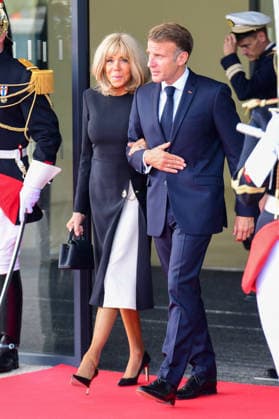 President Emmanuel Macron and his wife, First Lady Brigitte Macron, leave the Robert Schuman Conference Center in Metz, in northeastern France, on September 28, 2026, the final day of the Pope’s visit to France. Romain Doucelin, Bestimage. French President Emmanuel Macron and his wife, First Lady Brigitte Macron, leave the Robert Schuman Conference Center in Metz, northeastern France, on September 28, 2026, the final day of the Pope’s visit to France Metz, France Copyright: xRomainxDoucelinx xBestimagexRomainxDoucelinx xBestimagex