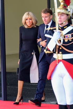 President Emmanuel Macron and his wife, First Lady Brigitte Macron, leave the Robert Schuman Conference Center in Metz, in northeastern France, on September 28, 2026, the final day of the Pope’s visit to France. Romain Doucelin, Bestimage. French President Emmanuel Macron and his wife, First Lady Brigitte Macron, leave the Robert Schuman Conference Center in Metz, northeastern France, on September 28, 2026, the final day of the Pope’s visit to France Metz, France Copyright: xRomainxDoucelinx xBestimagexRomainxDoucelinx xBestimagex