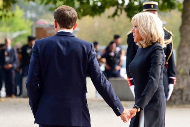 President Emmanuel Macron and his wife, First Lady Brigitte Macron, welcome guests upon their arrival for the At the Roots of Europe for Peace and Unity meeting at the Robert Schuman Conference Center in Metz, France, on September 28, 2026, the final day of the Pope’s visit to France Romain Doucelin Bestimage French President Emmanuel Macron and his wife, First Lady Brigitte Macron, welcome guests upon their arrival for the At the Roots of Europe For Peace and Unity meeting at the Robert Schuman Conference Center in Metz, France, on September 28, 2026, the final day of the Pope’s visit to France Metz, France Copyright: xRomainxDoucelinx xBestimagexRomainxDoucelinx xBestimagex