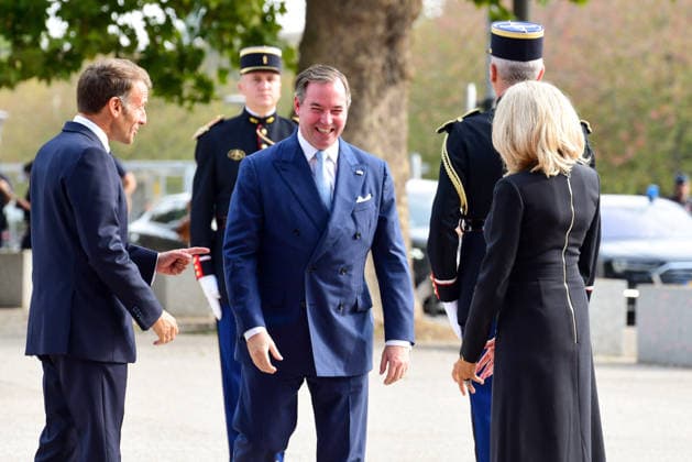 President Emmanuel Macron and his wife, First Lady Brigitte Macron, welcome Grand Duke Guillaume upon his arrival for the At the Roots of Europe for Peace and Unity meeting at the Robert Schuman Conference Center in Metz, France, on September 28, 2026, the final day of the Pope’s visit to France Romain Doucelin Bestimage French President Emmanuel Macron and his wife, First Lady Brigitte Macron, welcome guests upon their arrival for the At the Roots of Europe For Peace and Unity meeting at the Robert Schuman Conference Center in Metz, France, on September 28, 2026, the final day of the Pope’s visit to France Metz, France Copyright: xRomainxDoucelinx xBestimagexRomainxDoucelinx xBestimagex
