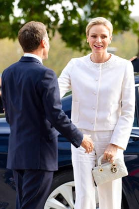 President Emmanuel Macron and his wife, First Lady Brigitte Macron, welcome Prince Albert II of Monaco and Princess Charlène of Monaco upon their arrival for the At the Roots of Europe meeting for peace and unity at the Robert Schuman Conference Center in Metz, France, on September 28, 2026, the final day of the Pope’s visit to France Romain Doucelin Bestimage French President Emmanuel Macron and his wife, First Lady Brigitte Macron, welcome guests upon their arrival for the At the Roots of Europe: For Peace and Unity meeting at the Robert Schuman Conference Center in Metz, France, on September 28, 2026, the final day of the Pope’s visit to France Metz, France Copyright: xRomainxDoucelinx xBestimagexRomainxDoucelinx xBestimagex