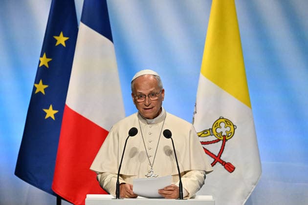 Meeting At the Roots of Europe for Peace and Unity in Metz France, Metz, Vatican, 2026 9 28 Meeting At the Roots of Europe for Peace and Unity at the Robert Schuman Conference Centre in Metz. EDITORIAL USE ONLY - NO BOOKS Copyright: xALESSIAxGIULIANI xCatholicxPressx