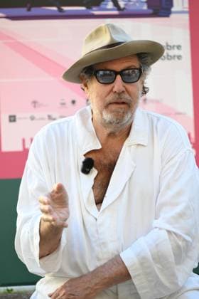 September 28, 2026, Lucca, Rome, Italy: Artist and director Julian Schnadel is interviewed during the photocall at the Lucca Film Festival, Lucca, 28 09 2026 Lucca Italy  - ZUMAa289 20260928_zia_a289_115 Copyright: xStefanoxDallexLuchex xAgfx