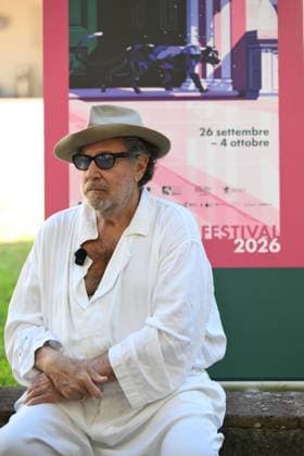 September 28, 2026, Lucca, Rome, Italy: Artist and director Julian Schnadel is interviewed during the photocall at the Lucca Film Festival, Lucca, 28 09 2026 Lucca Italy  - ZUMAa289 20260928_zia_a289_119 Copyright: xStefanoxDallexLuchex xAgfx