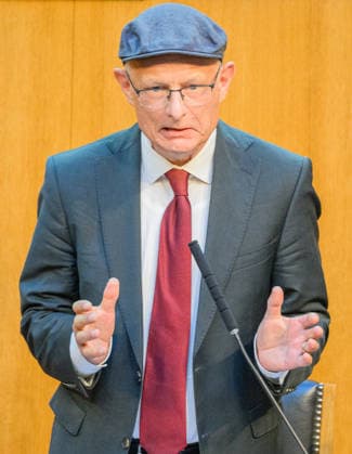 Vienna, September 28, 2026 99th Session of the National Council Special session on the adoption of the federal government s fuel price cap PHOTO: Finance Minister Markus Marterbauer (SPÖ) 99th Session of the Austrian National Council Special session on the adoption of the federal government s fuel price capNational Council session, p