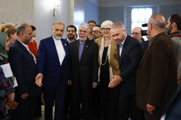 RUSSIA, MOSCOW - SEPTEMBER 28, 2026: Iran s Ambassador to Russia Kazem Jalali, Iran s Minister of Culture and Islamic Guidance Abbas Salehi, All-Russian Museum of Decorative Art Director Tatyana Rybkina and Russia s Deputy Minister of Culture Andrei Malyshev (L-R centre) attend an exhibition of Iranian Art and Folk Arts and Crafts during the Festival of Iranian Culture at the All-Russian Museum of Decorative Art Moscow Russia  - ZUMAt113 20260928_zaa_t113_101 Copyright: xArtyomxGeodakyanx