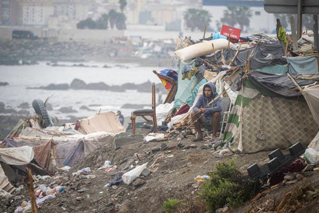 Rain Affects the Settlements on El Trampolín Beach in Ceuta Migrants Remain in the Settlements on El Trampolín Beach Despite the Rain, as of September 28, 2026, in Ceuta, Spain. Around 3,000 migrants remain in makeshift settlements on Ceuta’s beaches following the massive influx recorded in late July. Continuous rain is flooding the ground and damaging the shacks built with reeds, plastic, cardboard, and sheets on Trampolín Beach. SEPTEMBER 28, 2026, Ceuta, Ceuta, Spain  Copyright: xMarcosxMorenox 7806281