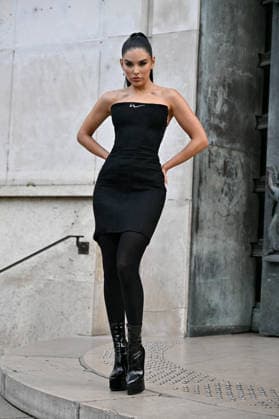 PFW Weinsanto Outside Arrivals JR Ninoska Vásquez arriving at Weinsanto show during Paris Fashion Week, in Paris, France on 28 September 2026. Photo by Julien Reynaud APS-Medias ABACAPRESS.COM Paris France  Copyright: xReynaudxJulien APS-Medias ABACAx