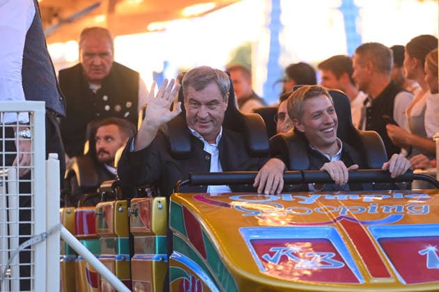 Markus SOEDER, Minister-President of Bavaria and CSU Chairman, and Mayor Dominik Krause ride the Olympia Looping. The two are thus fulfilling a promise: They had announced that they would take the roller coaster ride if Munich were selected in the national bidding process for the 191st Oktoberfest from September 19 to October 4, 2026, at