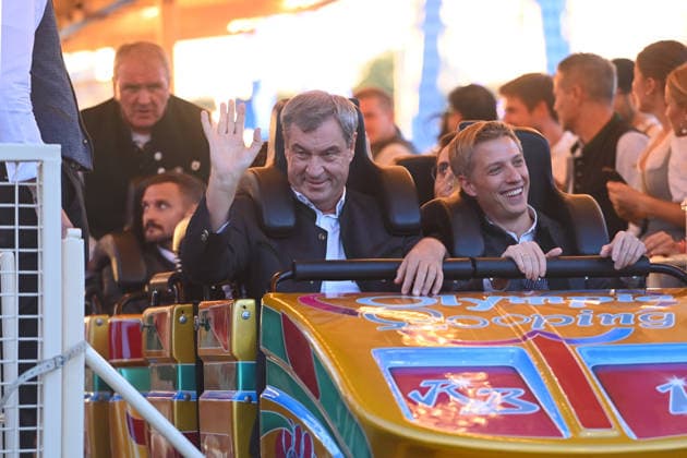 Markus SOEDER, Minister-President of Bavaria and CSU Chairman, and Mayor Dominik Krause ride the Olympia Looping. The two are thus fulfilling a promise: They had announced that they would take the roller coaster ride if Munich were selected in the national bidding process for the 191st Oktoberfest from September 19 to October 4, 2026, at