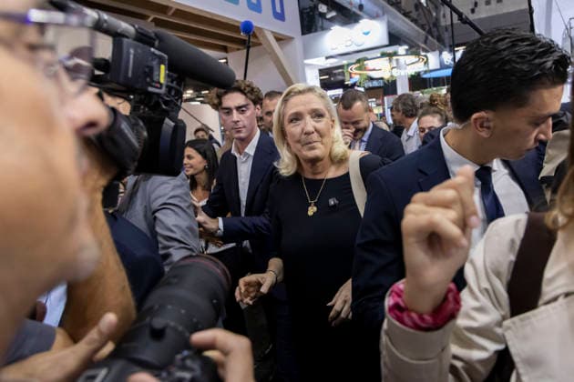 Paris, France September 28, 2026 - Le Grand Oral at the Paris Construction Show, where candidates for the 2027 French presidential election present their proposals regarding the construction and housing sectors. BATIMAT is an international trade fair for building and construction professionals. This year s edition takes place from September 28 to October 1 - Marine Le Pen POLITIQUE, BATIMAT, SECTEUR DE LA CONSTRUCTION, ECONOMIE, BTP  Copyright: xVincentxIsorex