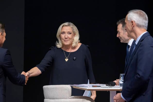 Paris, France September 28, 2026 - Le Grand Oral at the Paris Construction Show, where candidates for the 2027 French presidential election present their proposals regarding the construction and housing sectors. BATIMAT is an international trade fair for building and construction professionals. This year s edition takes place from September 28 to October 1 - Marine Le Pen POLITIQUE, BATIMAT, SECTEUR DE LA CONSTRUCTION, ECONOMIE, BTP, FFB, PATONS, DIRIGEANTS Copyright: xVincentxIsorex
