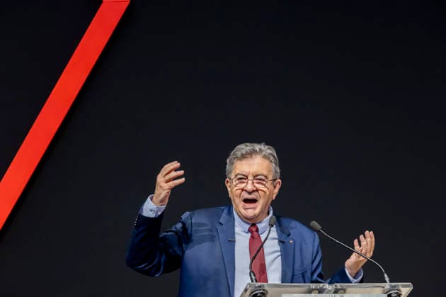 Paris, France September 28, 2026 - Le Grand Oral at the Paris Construction Show, where candidates for the 2027 French presidential election present their proposals regarding the construction and housing sectors. BATIMAT is an international trade fair for building and construction professionals. This year s edition takes place from September 28 to October 1 - Jean Luc Melenchon POLITIQUE, BATIMAT, SECTEUR DE LA CONSTRUCTION, ECONOMIE, BTP  Copyright: xVincentxIsorex