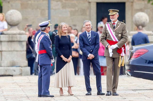 King Felipe VI of Spain at the award ceremony for the Order of Saint Hermenegild and the military parade at the Monastery of El Escorial, San Lorenzo de El Escorial, September 28, 2026 Foto:xDyDxFotografosx xFuturexImagex felipe_6903