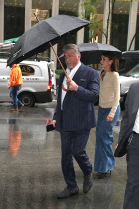 September 28, 2026, New York, New York, USA: SYLVESTER STALLONE arrives with umbrella on a rainy day at SiriusXM in Midtown Manhattan, New York, City New York USA  - ZUMAh16_ 20260928_zaf_h16_005 Copyright: xDanxHerrickx
