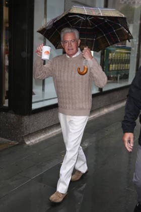 September 28, 2026, New York, New York, USA: KYLE MACLACHLAN with umbrella on a rainy day in Midtown Manhattan, New York, City, where he visited Ã¢â‚¬ËœThe Today ShowÃ¢â‚¬â ¢ on NBC and SiriusXM New York USA - ZUMAh16_ 20260928_zaf_h16_030 Copyright: xDanxHerrickx