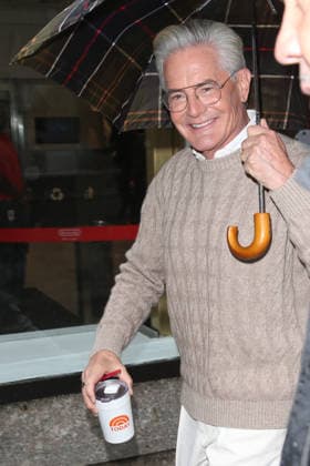 September 28, 2026, New York, New York, USA: KYLE MACLACHLAN with umbrella on a rainy day in Midtown Manhattan, New York, City, where he visited Ã¢â‚¬ËœThe Today ShowÃ¢â‚¬â ¢ on NBC and SiriusXM New York USA - ZUMAh16_ 20260928_zaf_h16_033 Copyright: xDanxHerrickx