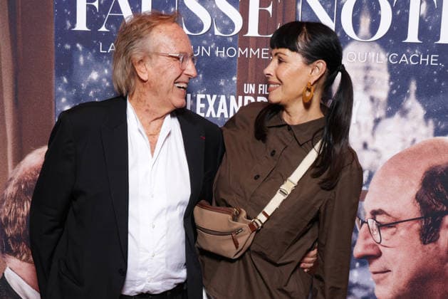 Fausse Note Premiere - Paris Alexandre Arcady and Mathilda May attend the photocall for the premiere of Fausse Note held at the Publicis Cinema in Paris, France on September 28, 2026. Photo by David Boyer ABACAPRESS.COM Paris France  Copyright: xBoyerxDavid ABACAx