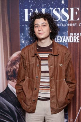 Fausse Note Premiere - Paris Roman Doduik attends the photocall for the premiere of Fausse Note held at the Publicis Cinema in Paris, France on September 28, 2026. Photo by David Boyer ABACAPRESS.COM Paris France  Copyright: xBoyerxDavid ABACAx