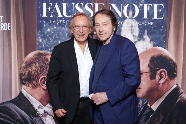 Fausse Note Premiere - Paris Alexandre Arcady and Jean-Hugues Anglade attend the photocall for the premiere of Fausse Note held at the Publicis Cinema in Paris, France on September 28, 2026. Photo by David Boyer ABACAPRESS.COM Paris France  Copyright: xBoyerxDavid ABACAx