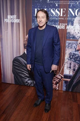 Fausse Note Premiere - Paris Jean-Hugues Anglade attends the photocall for the premiere of Fausse Note held at the Publicis Cinema in Paris, France on September 28, 2026. Photo by David Boyer ABACAPRESS.COM Paris France  Copyright: xBoyerxDavid ABACAx