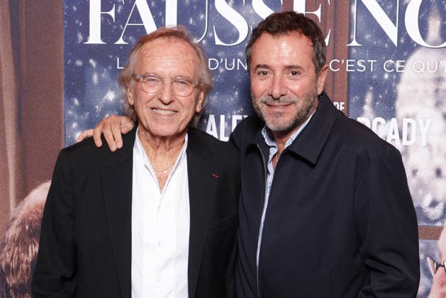 Fausse Note Premiere - Paris Alexandre Arcady and Bernard Montiel attend the photocall for the premiere of Fausse Note held at the Publicis Cinema in Paris, France on September 28, 2026. Photo by David Boyer ABACAPRESS.COM Paris France  Copyright: xBoyerxDavid ABACAx
