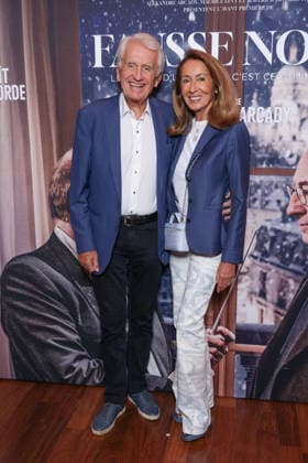 Fausse Note Premiere - Paris Gilbert Coullier and Nicole Coullier attend the photocall for the premiere of Fausse Note held at the Publicis Cinema in Paris, France on September 28, 2026. Photo by David Boyer ABACAPRESS.COM Paris France  Copyright: xBoyerxDavid ABACAx