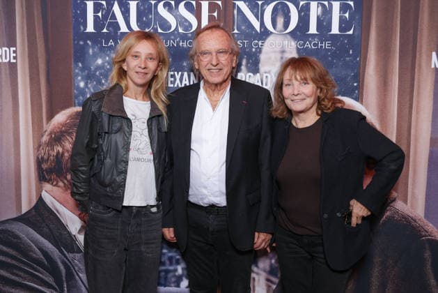 Fausse Note Premiere - Paris Sylvie Testud, Alexandre Arcady and Diane Kurys attend the photocall for the premiere of Fausse Note held at the Publicis Cinema in Paris, France on September 28, 2026. Photo by David Boyer ABACAPRESS.COM Paris France  Copyright: xBoyerxDavid ABACAx